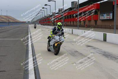 media/Oct-15-2022-Fastrack Riders (Sat) [[9a18b22502]]/Level3/Grid Shots/